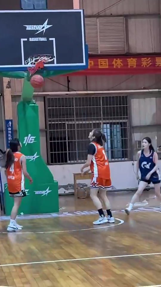 小姐姐这突破有点强喔！有没吧友可以一战？🙈
